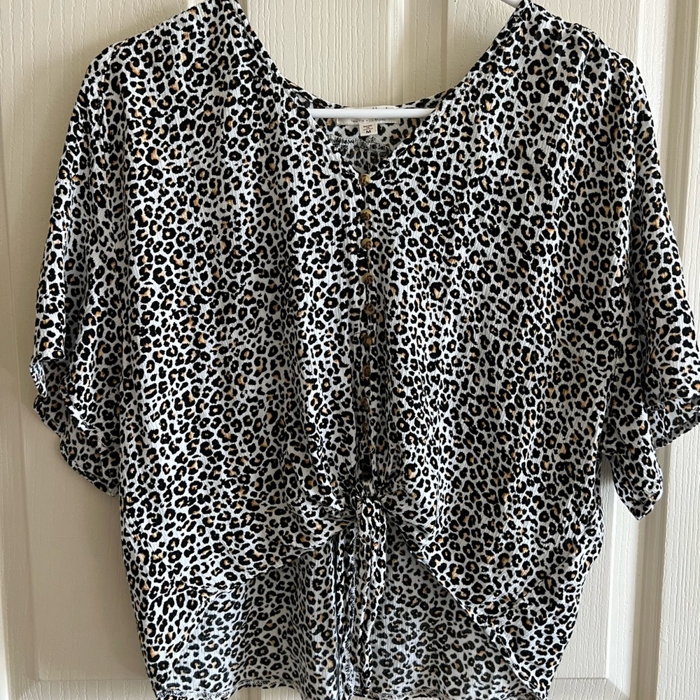 Ultra Flirt Cheetah Print Crop Top